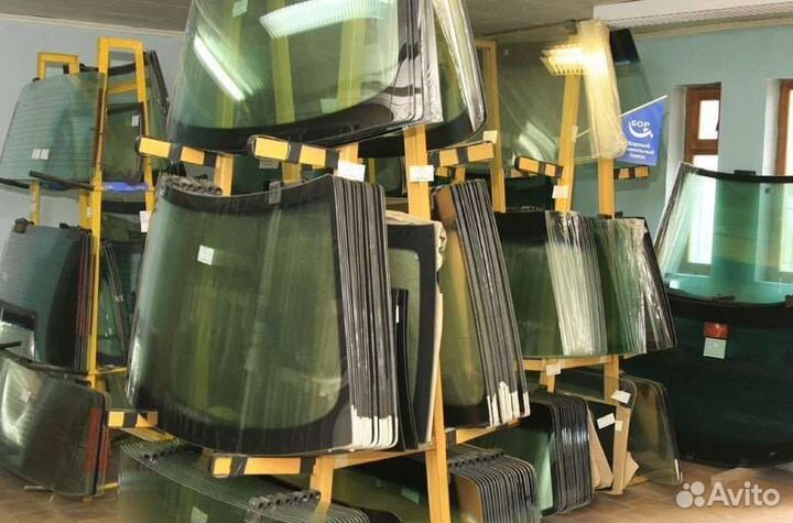 Лобовое стекло на Вольво c80 в наличие