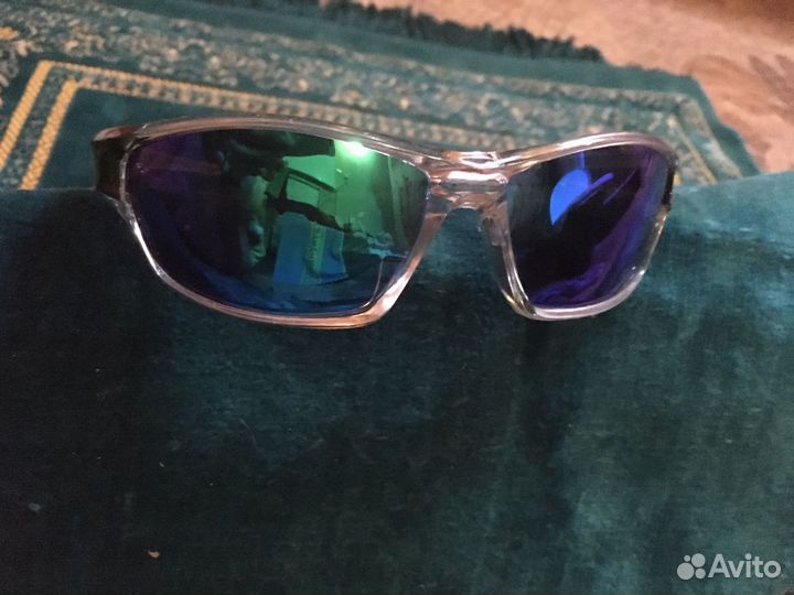 Солнцезащитные очки