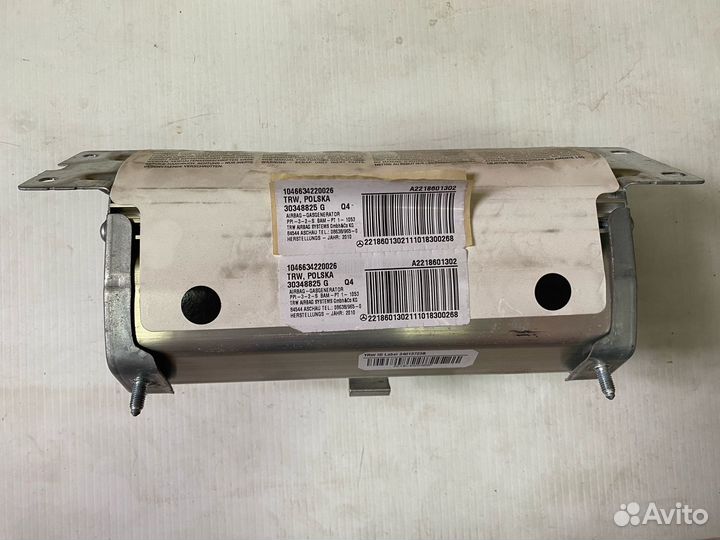 Подушка безопасности пассажира Mercedes W221