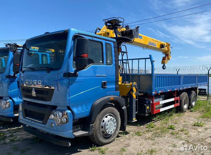 Бортовой грузовик Howo T5G с КМУ XCMG, 2024