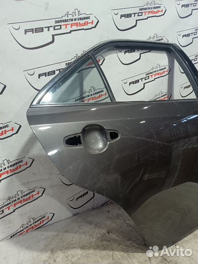 Дверь toyota daihatsu altis camry ACV51 ASV50 AVV50 AVV50N GSV50 6700333200 задняя правая серый DY17