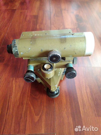 Нивелир СССР нз 1972г