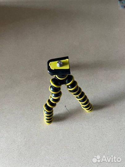 Тренога для камеры