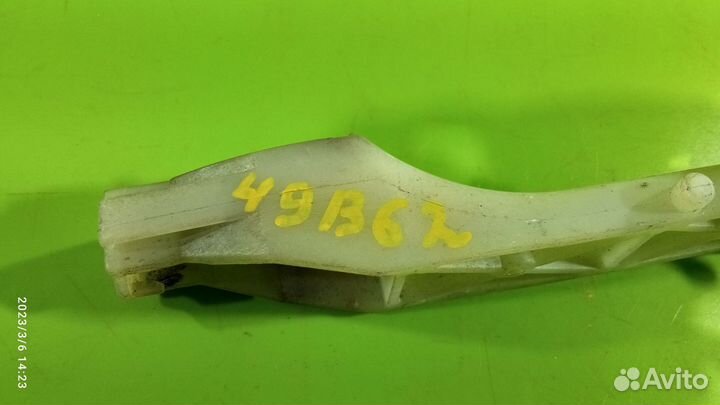 Кронштейн ручки передней правой для Kia Carens