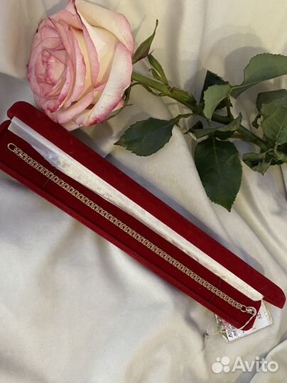 Золотой браслет