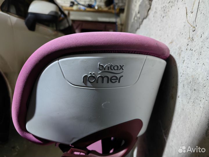 Автомобильное кресло britax romer