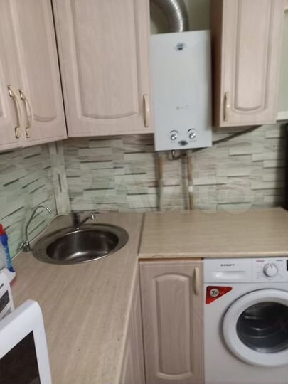 2-к. квартира, 50 м², 4/4 эт.