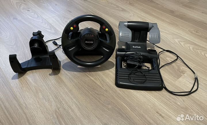 Игровой руль с педалями для пк