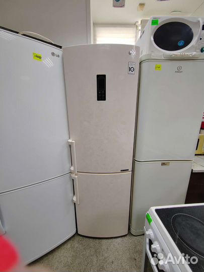 Шикарный кремовый холодильник LG+1 год гарантии