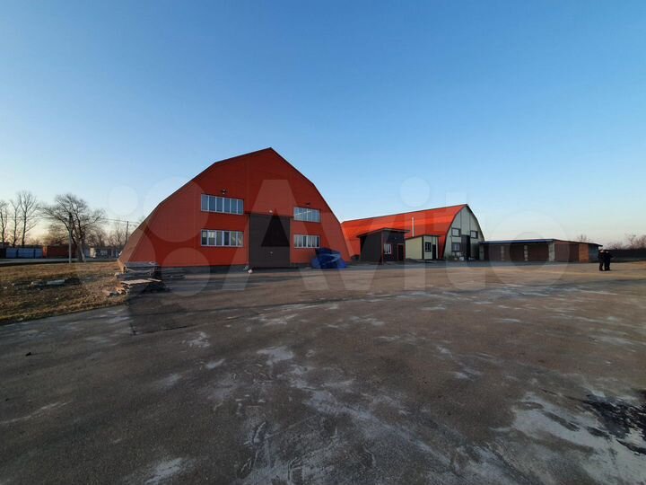 Производственная база, 1518.8 м²