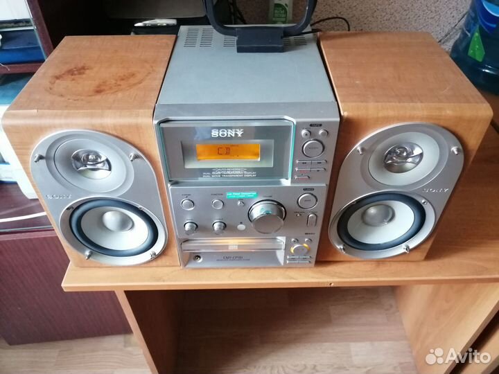Музыкальный центр Sony CMT-CP101