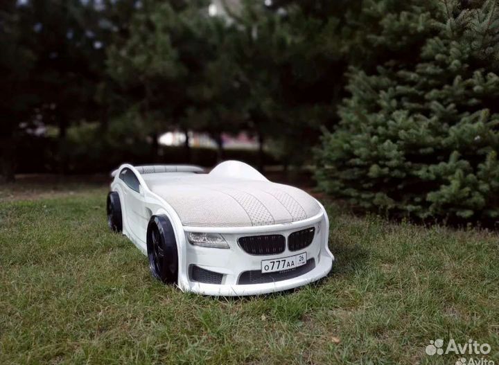 Кровать-машина детская