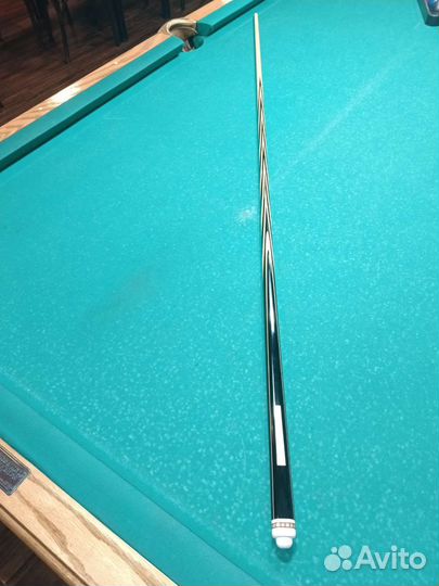 Бильярдный кий эбен