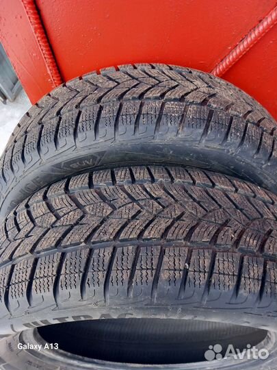 Goodyear UltraGrip Ice SUV Gen-1 215/60 R17 96T