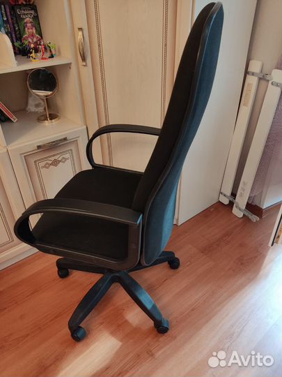 Компьютерное кресло бу