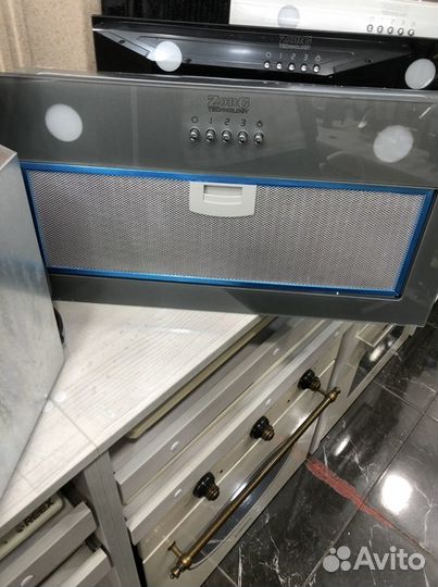 Вытяжка для кухни новая