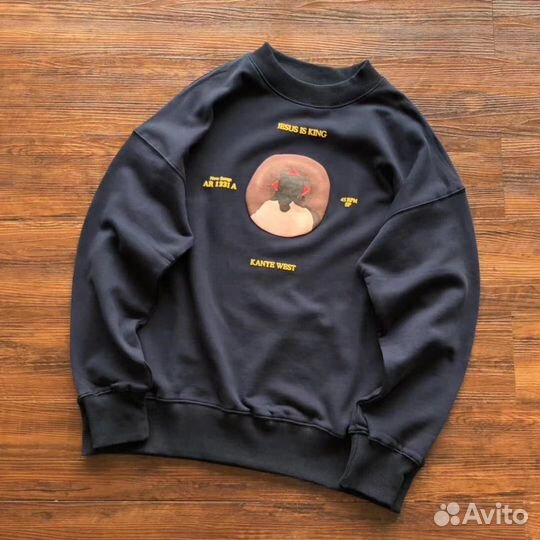 Свитшот kanye West Jesus is King