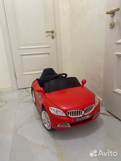 Детский электромобиль бу