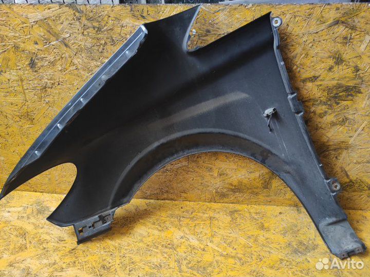 Крыло для правое Mercedes Vito W639 OM 646 2007