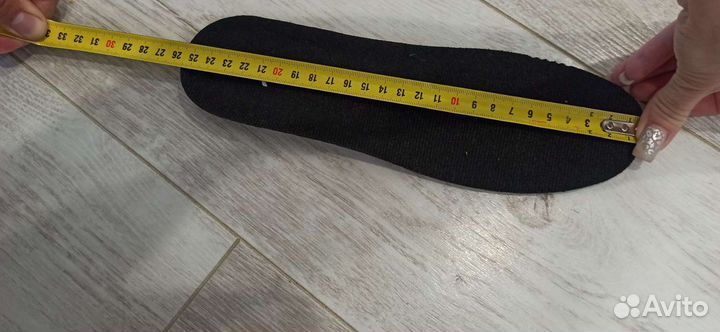 Новые кроссовки, 39р