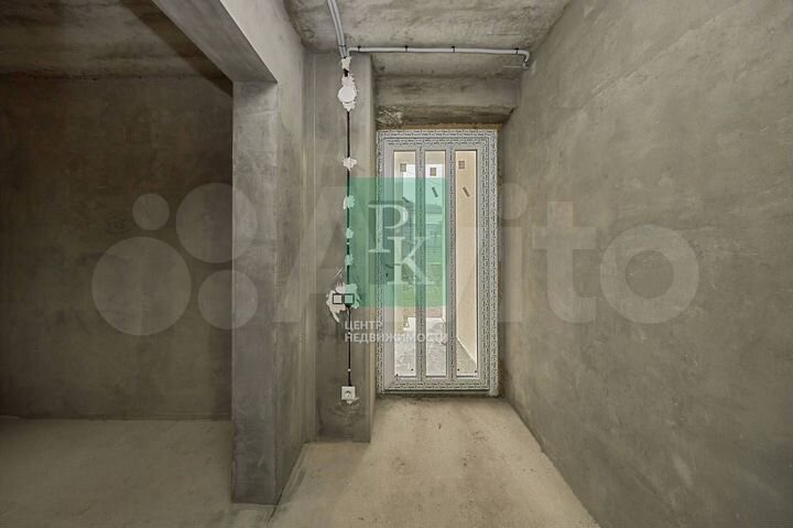 Дом 298,6 м² на участке 6 сот.