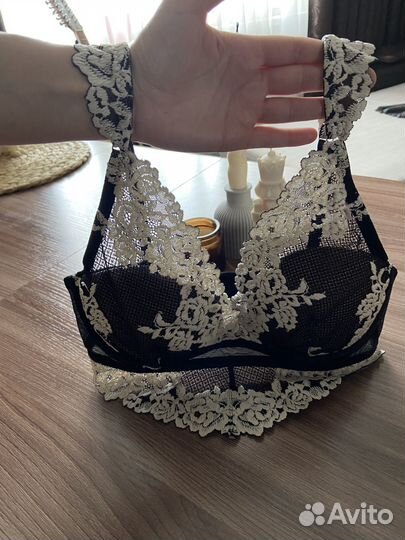 Intimissimi бюстгальтер 85в