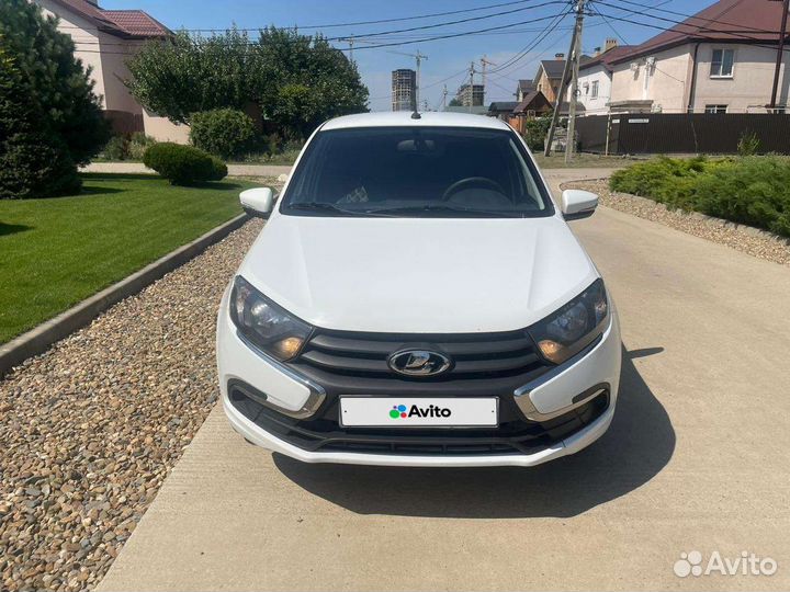 LADA Granta 1.6 МТ, 2019, 176 000 км
