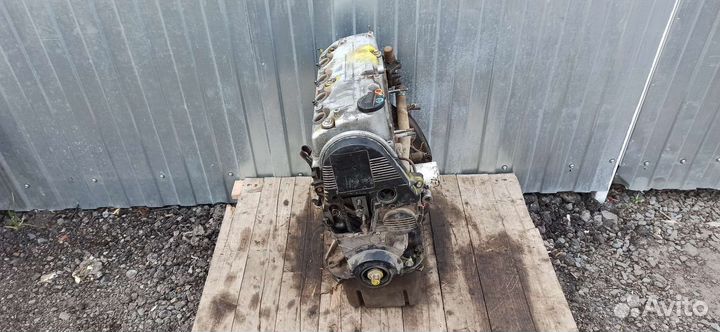 Двигатель Honda Civic 7 D15B
