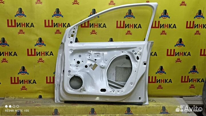 Дверь передние правый volkswagen polo нв 2009-2014