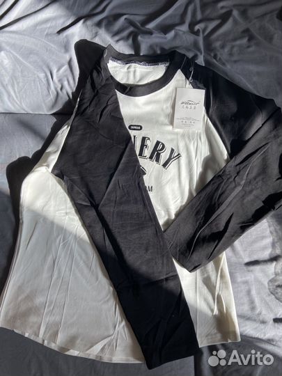 Новый лонгслив с биркой 42 р