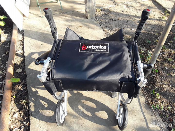 Кресло каталка для инвалидов Ortonica Base 115