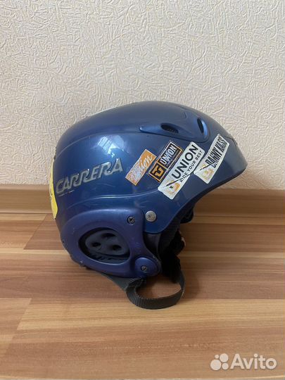 Горнолыжный шлем