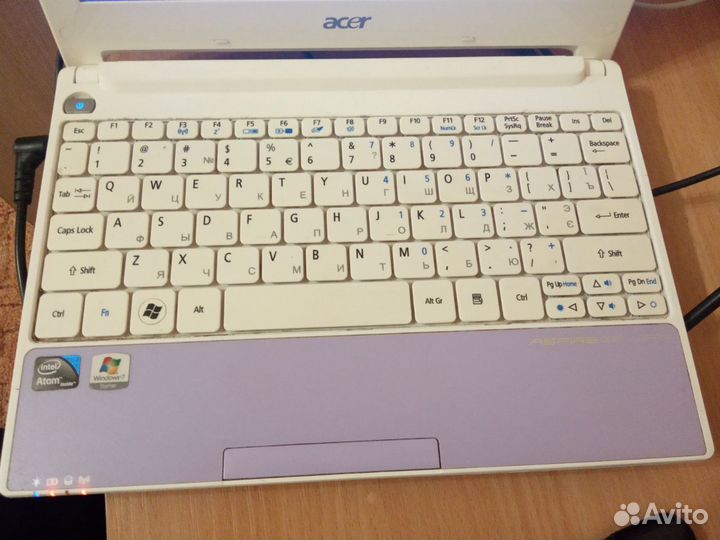 Продам нетбук