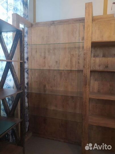 Стеллаж из натурального дерева