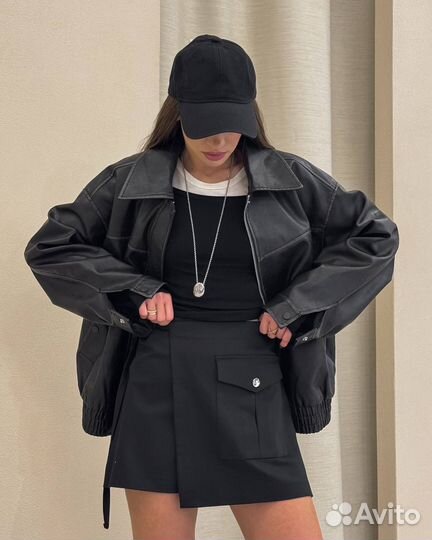 Кожаная куртка бомбер