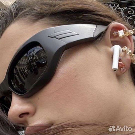 Солнцезащитные очки