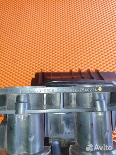 Коллектор впускной BMW 3 серия