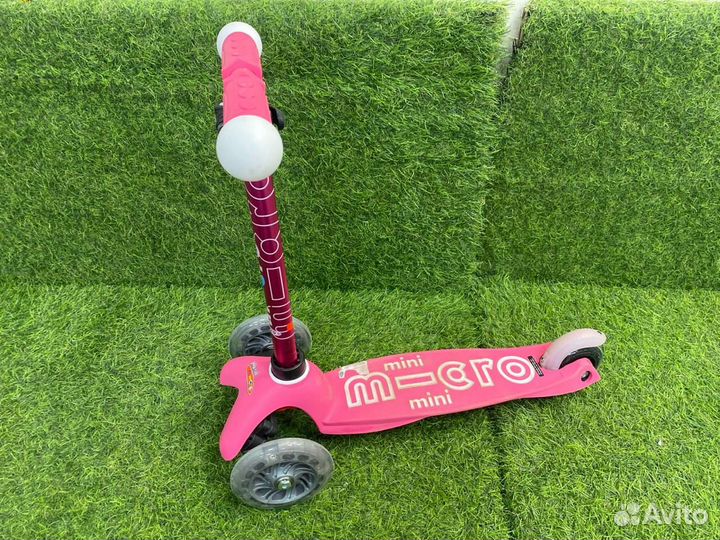 Самокат Micro Mini Deluxe LED