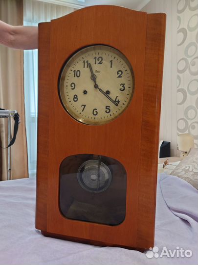 Часы настенные с боем