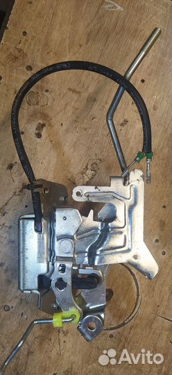 Замок пятой двери hover