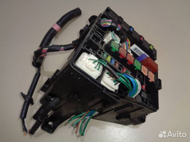 Блок предохранителей toyota vitz NCP91