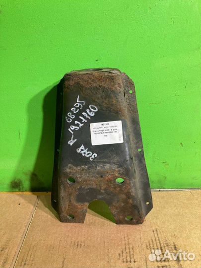 Кронштейн амортизатора scania R420