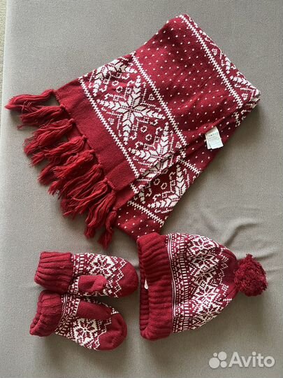 Комплект новогодний шапка/шарф/варежки