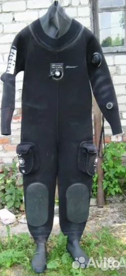 Сухой гидрокостюм для дайвинга Beaver