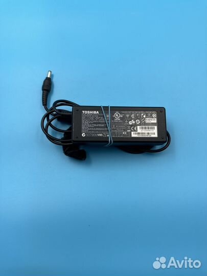 Блок питания/адаптер Toshiba PA3715E-1AC3 Оригинал