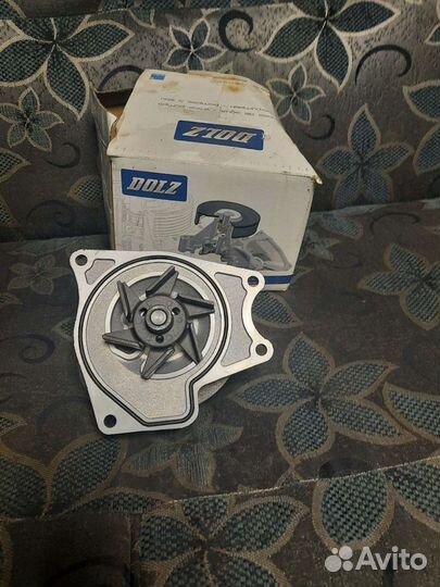 Водяная помпа насос mitsubishi pajero