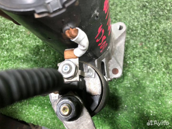 Стартер Volvo V70