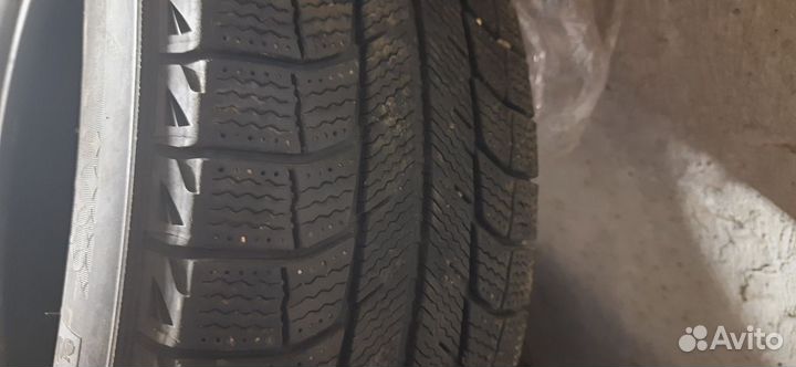 Michelin X-Ice 235/65 R17