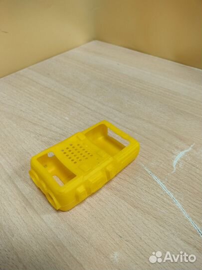 Резиновый чехол для рации Baofeng UV-5R желтый