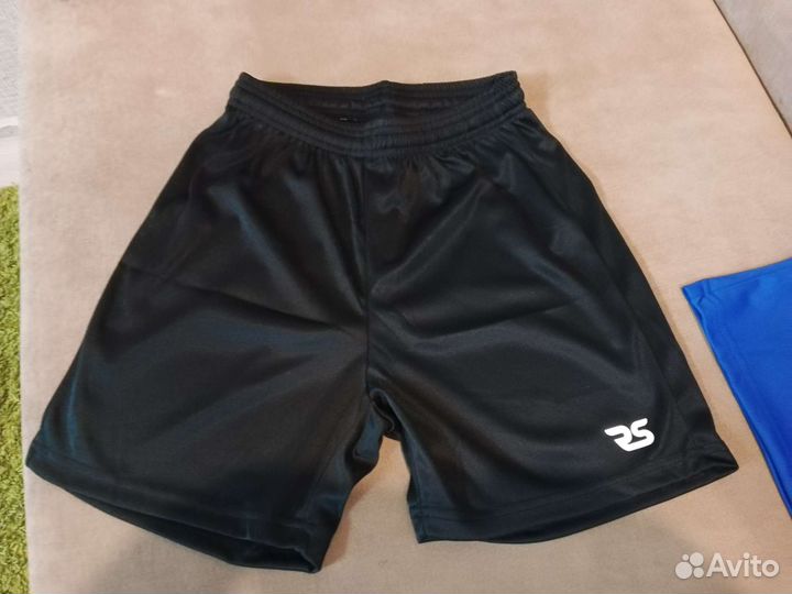 Детская футбольная форма Размер:2XS, рост 160-164